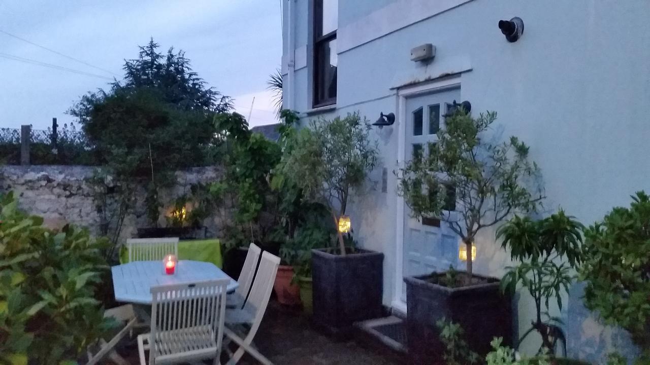 The Coach House Villa Plymouth Exterior photo